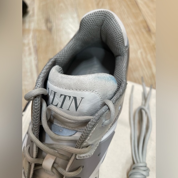 VALENTINO GARAVANI Wade Runner Sneakers - Picture 8 of 15